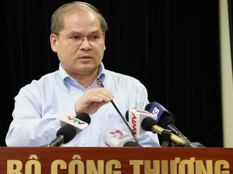 Biểu giá điện mới: Bộ Công Thương nói có lợi cho hộ sử dụng ít