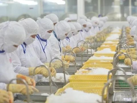 Standard Chartered nâng dự báo tăng trưởng GDP Việt Nam năm 2022 lên 7,5%