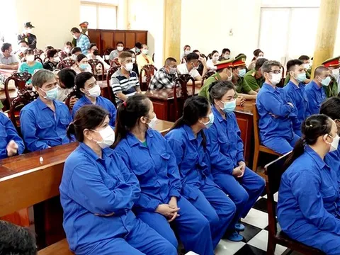 Đang xét xử đường dây tội phạm do đại tá Đinh Văn Nơi chỉ đạo triệt phá