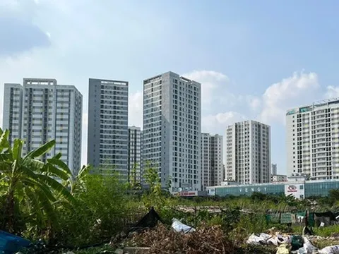 Lãnh đạo Hà Nội phải giải trình việc chỉ xây nhà quên xây trường học, công viên