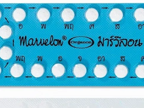 Nam sinh uống 21 viên thuốc tránh thai do mẹ bất cẩn để cạnh thuốc ho