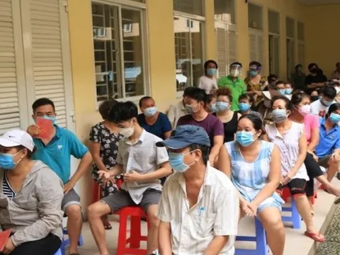 TP.HCM: Vì sao gần 1 triệu người vẫn chưa nhận được tiền hỗ trợ Covid-19?