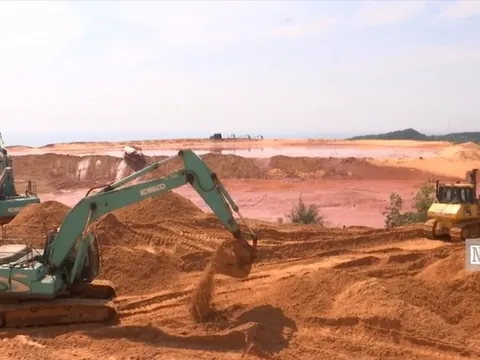 Vụ sập mỏ titan ở Bình Thuận 4 người tử vong: Đã tìm thấy nạn nhân thứ 2