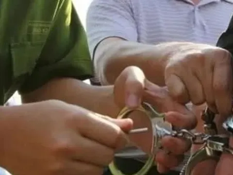 Cựu cán bộ công an lừa đảo hơn 3 tỉ đồng