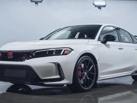 Công bố đội hình Honda đổ bộ VMS 2022: Civic Type R và dàn siêu mô tô trở thành tâm điểm