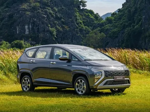 Hyundai Stargazer về Việt Nam, giá từ 575 triệu 'tất tay' đấu Mitsubishi Xpander, Toyota Veloz Cross