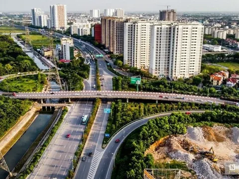 Cần tái cấu trúc mạnh hơn nữa với thị trường tài chính, bất động sản