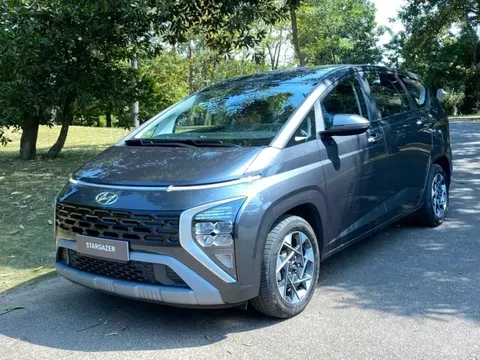 Tóm gọn Hyundai Stargazer bản đắt nhất tại VN: Công nghệ an toàn hiện đại nhất phân khúc