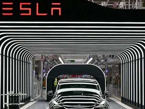 Các hãng sản xuất ô tô tăng gấp đôi chi tiêu cho xe điện, pin lên 1,2 nghìn tỷ USD vào năm 2030