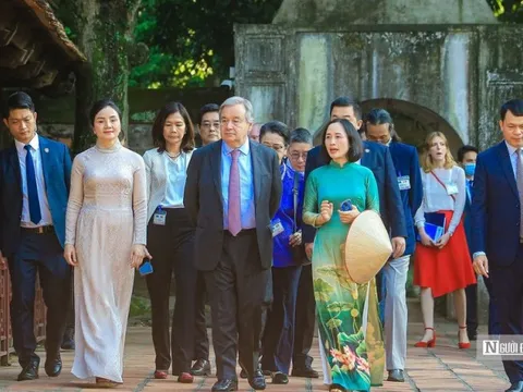Tổng thư ký Liên Hợp Quốc thăm các địa danh nổi tiếng ở Hà Nội