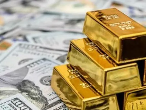 Vì sao người mua vàng lỗ nặng?