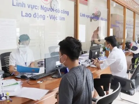 Mong mỏi tăng lương