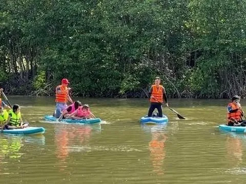 Hàng loạt công ty du lịch lữ hành ở TPHCM bị thu hồi giấy phép
