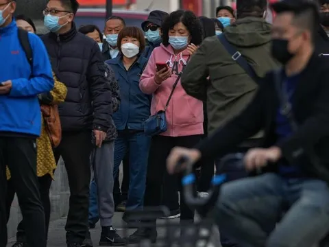 Trung Quốc triển khai vắc-xin COVID-19 qua đường miệng