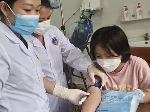 Bắc Kạn: Thông tin mới nhất vụ hơn 700 học sinh tại 1 huyện phải nghỉ học vì sốt và ốm