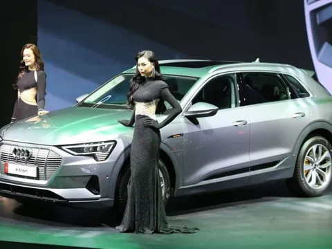 Bóc tách Audi e-tron SUV: Xe điện bạt ngàn công nghệ, không đối thủ ở Việt Nam