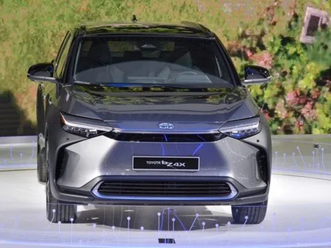 Chi tiết Toyota bZ4X tại VMS 2022: SUV điện tầm trung 'sáng cửa' bán đại trà tại Việt Nam
