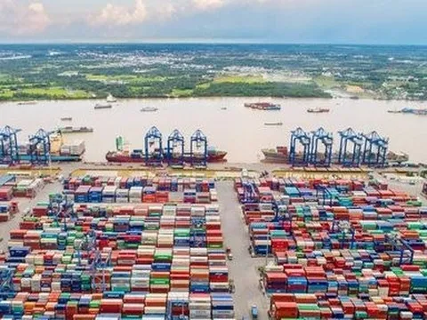 Thu gần 1.500 tỷ đồng phí cảng biển, Tp.HCM tái đầu tư hạ tầng ra sao?