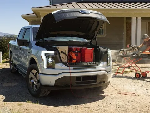 Hàng loạt tính năng trên ô tô quay trở lại từ "cõi chết"