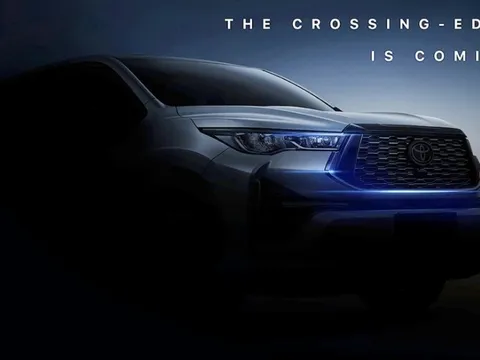 Toyota Innova 2023 chính thức lộ diện: Ra mắt tháng sau, thay đổi toàn diện lấy lại vị thế