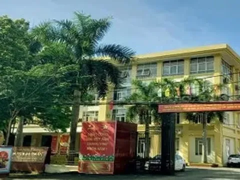 Trần tình của trưởng phòng giáo dục ra thư ngỏ xin tiền các trường