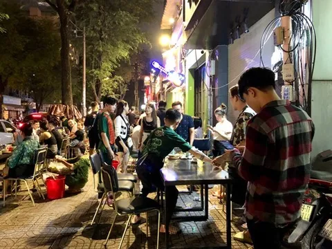 Biến nơi công cộng thành "lãnh địa" riêng