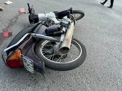 4 người trong 1 gia đình bị xe tải tông tử vong