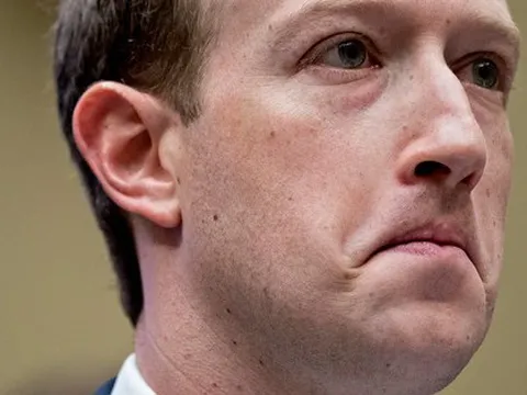 Mark Zuckerberg vừa trải qua một ngày tồi tệ: Vốn hóa Meta bốc hơi 65 tỷ USD