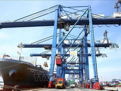 Fitch Ratings đánh giá tích cực về triển vọng tăng trưởng kinh tế của Việt Nam