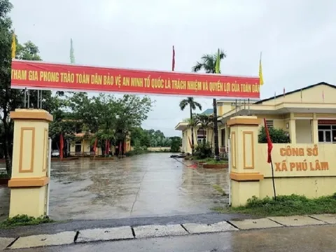 Hành xử côn đồ, chủ tịch xã ở Thanh Hóa bị cách hết chức vụ