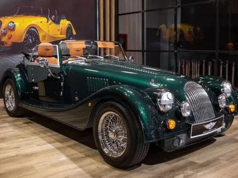 Bộ đôi xe cổ Anh Quốc Morgan xuất hiện tại VMS 2022