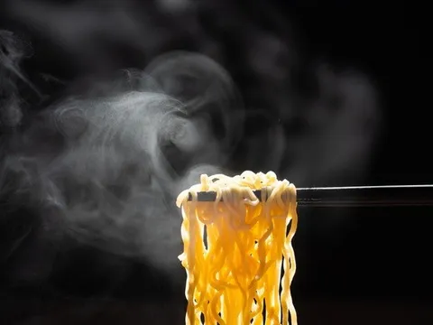 Đề xuất EU từng bước bỏ kiểm soát ethylene oxide trong mỳ ăn liền