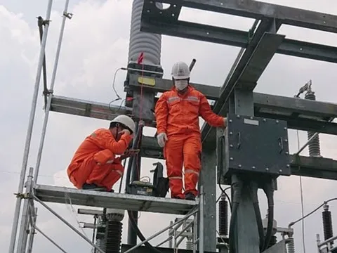 Đóng điện dự án "Cải tạo nhánh rẽ 110 KV trạm Intel"