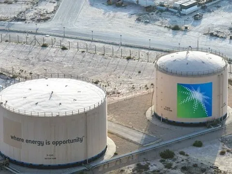 Các đại gia xăng dầu thế giới thu lợi nhuận khủng trong khi người tiêu dùng phải chịu giá cao