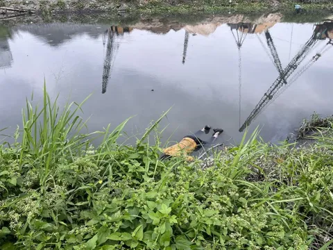 TP HCM: Phát hiện một thi thể nam thanh niên trên sông Vàm Thuật