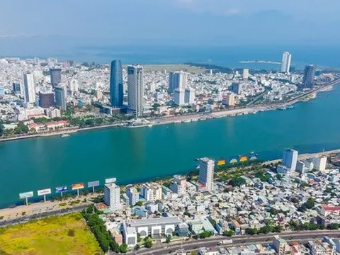 Thu nhập bình quân từng thấp hơn Lào, Việt Nam mất bao nhiêu năm để vượt qua?