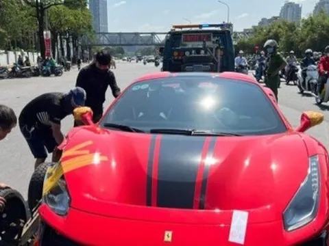 Tài xế siêu xe Ferrari 488 gây tai nạn chết người ra đầu thú