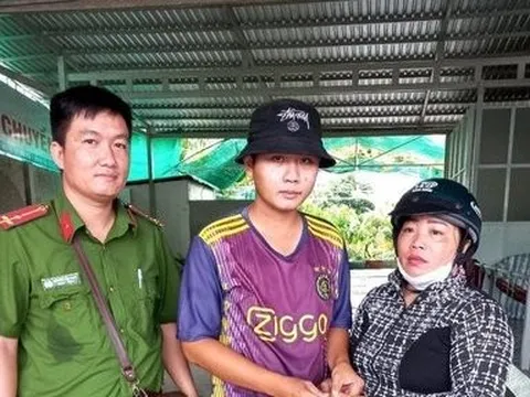 Tặng bằng khen cho nhân viên cây xăng trả lại nhẫn cho khách đánh rơi