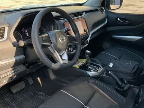 Lộ diện chi tiết nội, ngoại thất Nissan Terra 2023 tại Việt Nam