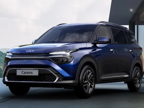 Sales hé lộ ngày Kia Carens 2023 ra mắt: Bom tấn đấu Xpander, chờ giá tốt để bùng nổ