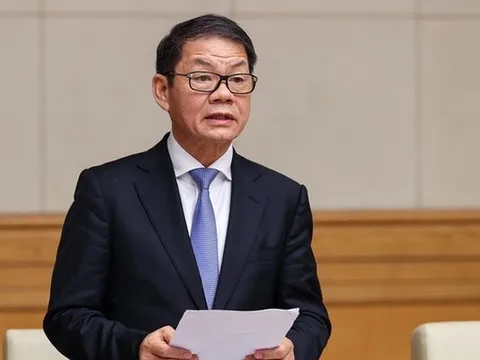 Vị tỷ phú có tài sản biến động ít nhất trong hơn nửa năm qua