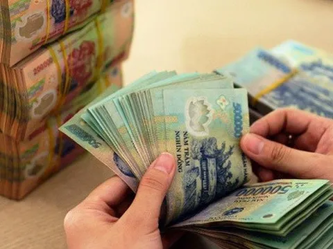 Thu ngân sách 10 tháng vượt đích cả năm