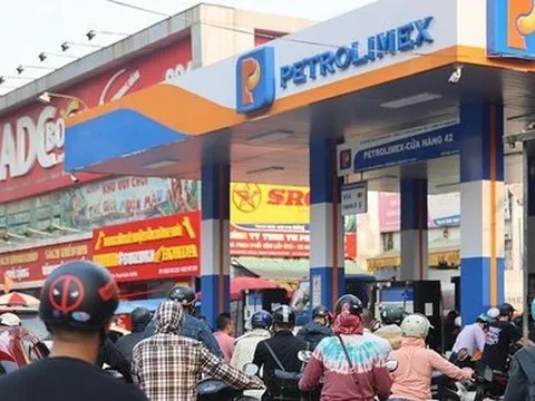 Lo ngại sự minh bạch của Quỹ bình ổn giá xăng dầu