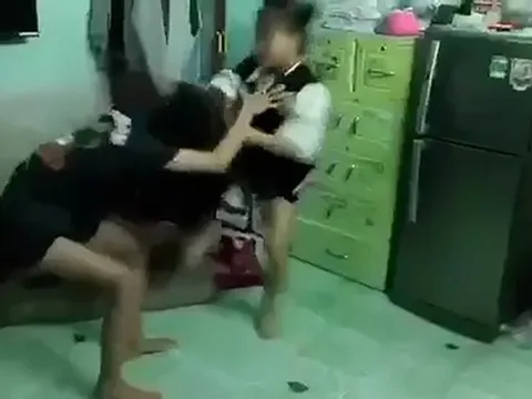 Bình Định: Thêm một nữ sinh bị hành hung, quay clip rồi “bêu” trên mạng xã hội