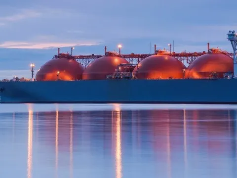 Mỹ, châu Âu 'tố' nhau trục lợi khổng lồ từ khủng hoảng năng lượng - thực tế thế nào?