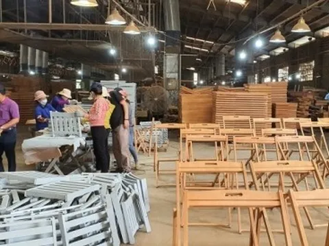 Ngành gỗ bộn bề khó khăn, dự báo sức mua giảm 50%