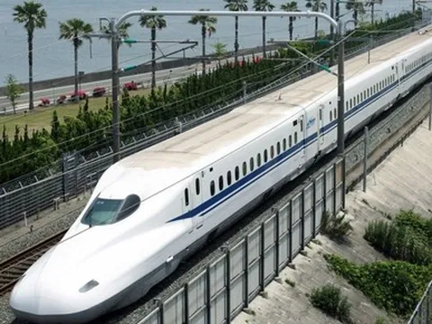 Sẽ có đường sắt Bắc - Nam tốc độ 250 km/giờ