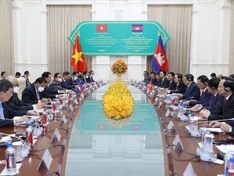 Việt Nam - Campuchia ký kết 11 văn kiện hợp tác