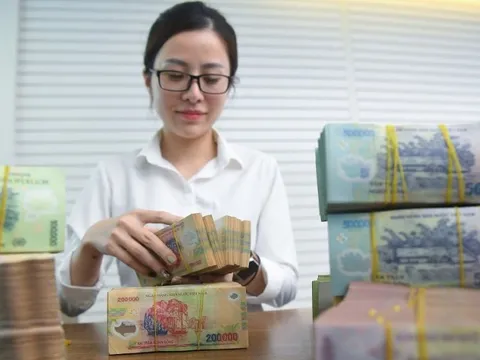 Quốc hội chốt tăng lương từ ngày 1/7/2023