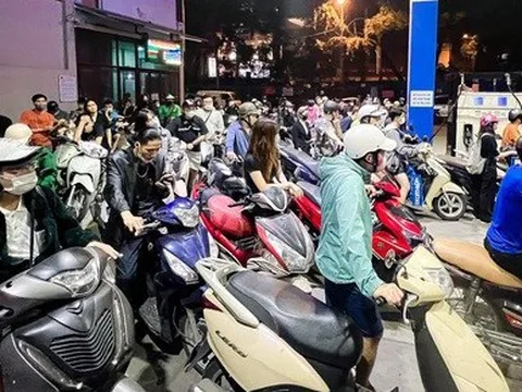 Sớm chấm dứt tình trạng thiếu xăng dầu